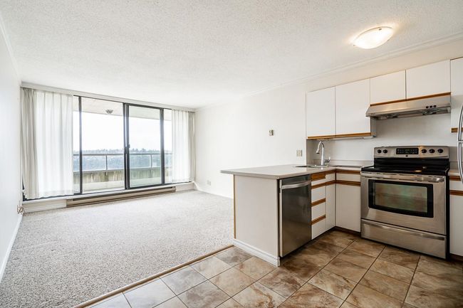 2603 - 3970 Carrigan Court, Condo with 2 bedrooms, 2 bathrooms and 1 parking in Burnaby BC | Image 8