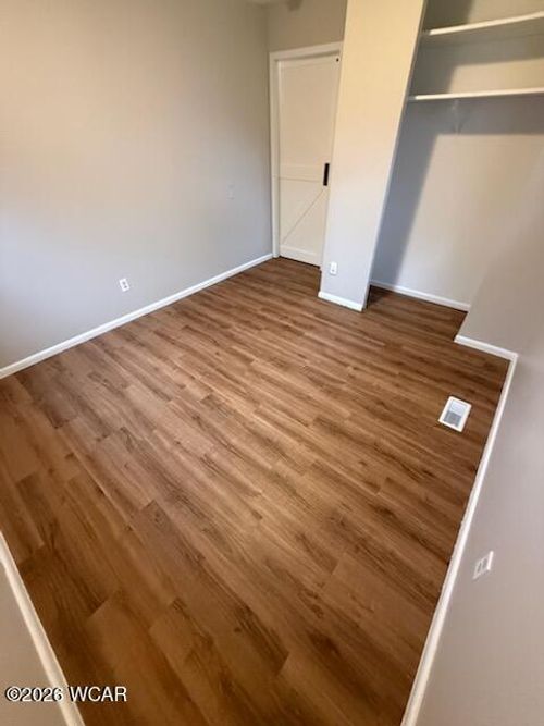 1720 Brookwood Dr, Lima, OH, 45801-2637 | Card Image