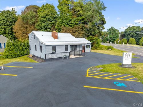 5000 W Genesee St, Camillus, NY, 13031-2326 | Card Image
