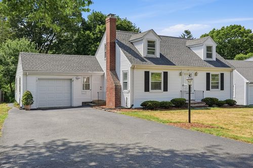 179 Liberty St, Braintree, MA, 02184-6011 | Card Image