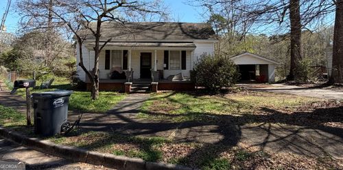 11 North St, Manchester, GA, 31816-1722 | Card Image