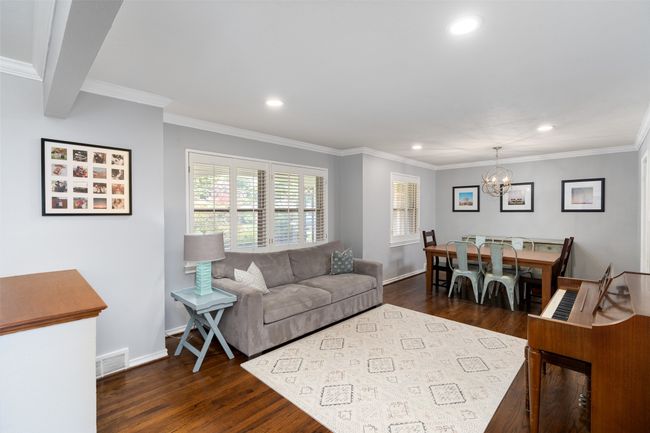 Formal Living Room | Image 7