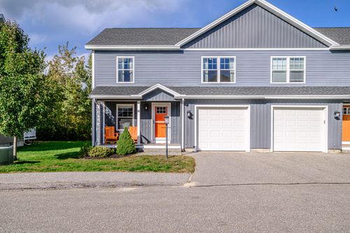 10-10 Snow Goose Ln, Westbrook, ME, 04092-2166 | Card Image