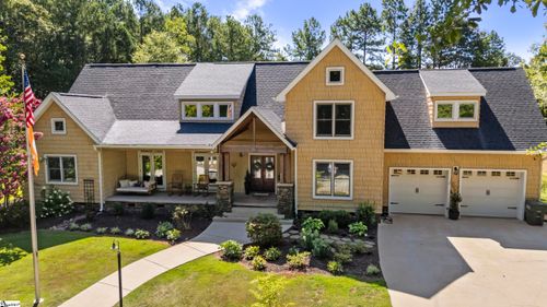 157 Gravley Rd, Pickens, SC, 29671-8977 | Card Image