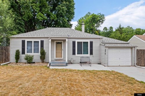 2610 Weber St, Omaha, NE, 68112-2812 | Card Image