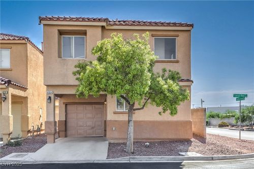 4004 Emerald Wood St, Las Vegas, NV, 89115-3512 | Card Image