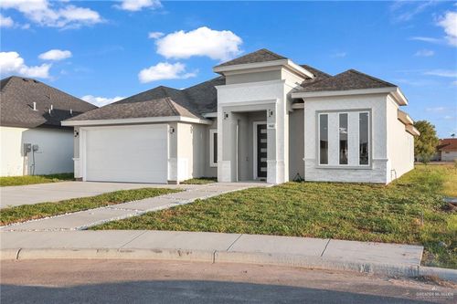 908 Bella Ave, Alamo, TX, 78516-0678 | Card Image