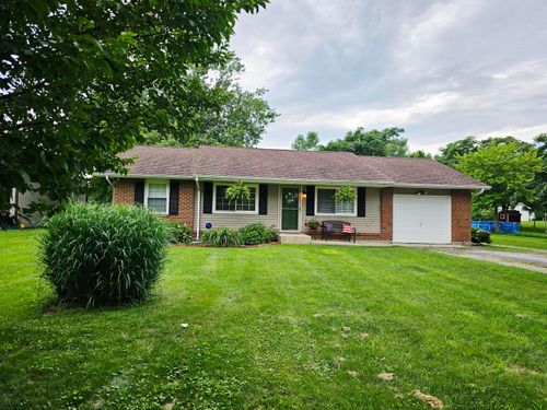 4999 Dickey Rd Ne, Bloomingburg, OH, 43106-9769 | Card Image