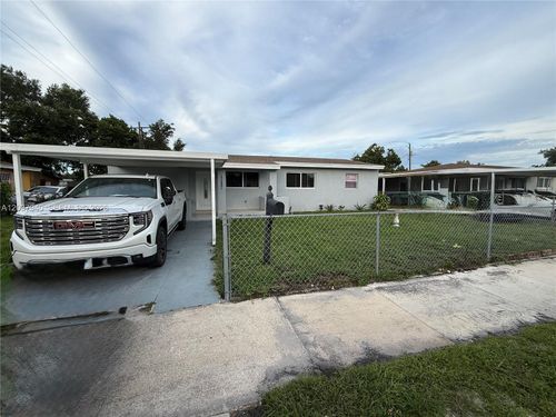 17221-17221 Nw 32nd Ave, Miami Gardens, FL, 33056-4301 | Card Image