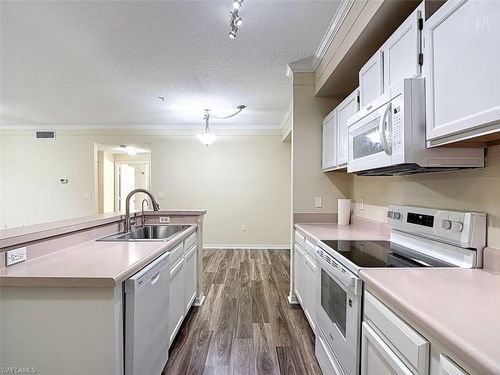 615-11571 Villa Grand, FORT MYERS, FL, 33913-8095 | Card Image