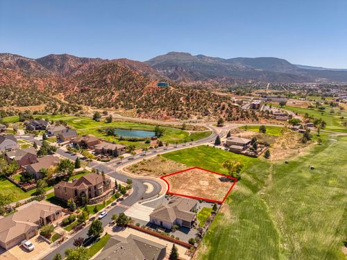 412 E Canyon View Dr, Cedar City, UT, 84721-6024 | Card Image