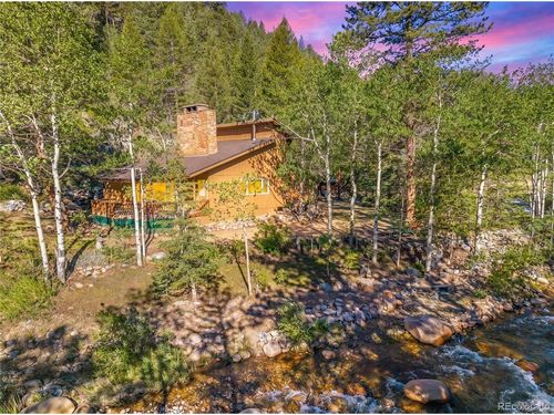 21692 S Saint Vrain Dr, Lyons, CO, 80540-8808 | Card Image