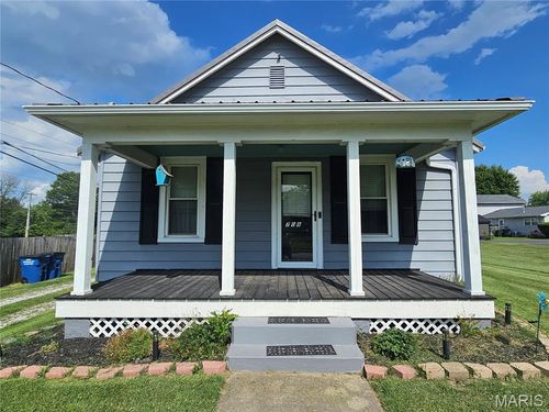 708 S Saint Louis St, Sparta, IL, 62286-1940 | Card Image
