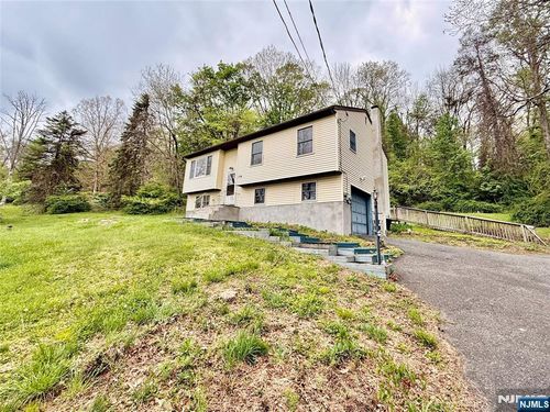 154 Cork Hill Rd, Franklin, NJ, 07416-1602 | Card Image