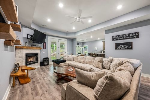 1213 Stokenbury Rd, Elkins, AR, 72727-9242 | Card Image