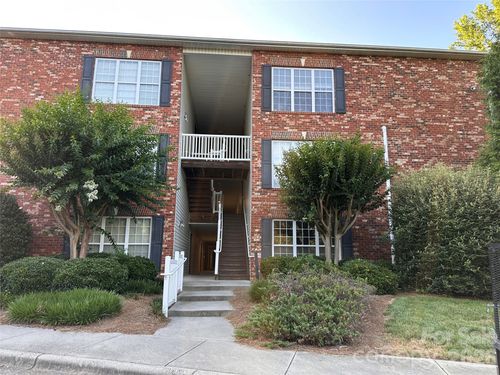 5236 Hilltop Rd, Jamestown, NC, 27282 | Card Image