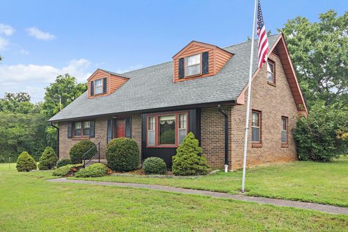 3646 Alessio Rd, Whites Creek, TN, 37189-9021 | Card Image