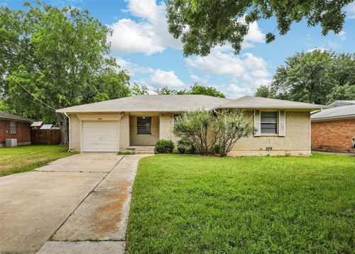 3406 Avon Dr, Denton, TX, 76209-8211 | Card Image