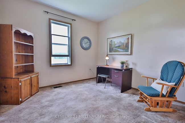 835526 4 Th Line, Home with 4 bedrooms, 2 bathrooms and 10 parking in Mono ON | Image 22