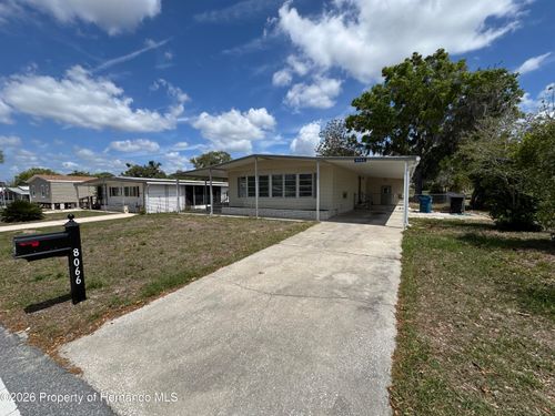 8066 Highpoint Blvd, BROOKSVILLE, FL, 34613-7359 | Card Image