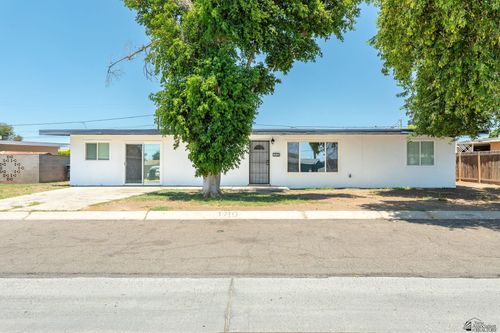 1910 W 18th St, Yuma, AZ, 85364-5208 | Card Image