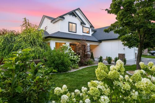 4191 N Heritage Woods Way, Meridian, ID, 83646-4488 | Card Image