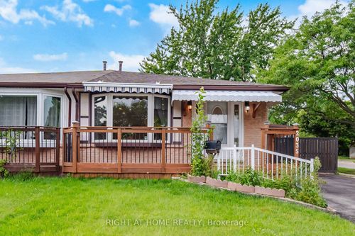 2035 Carleton Crt, Burlington, ON, L7P3S6 | Card Image