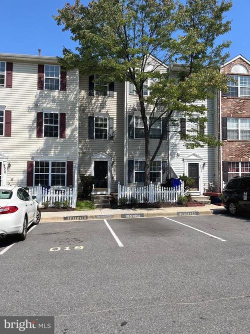 8848 Goose Landing Cir, COLUMBIA, MD, 21045-2181 | Card Image