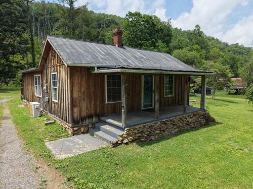 263 Currin Valley Rd, Marion, VA, 24354-4057 | Card Image