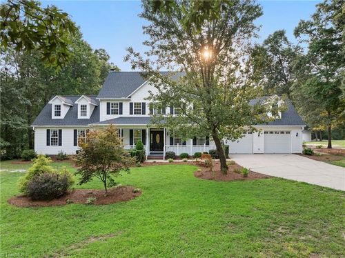 7233 Ridge Rd, Lexington, NC, 27295-5795 | Card Image
