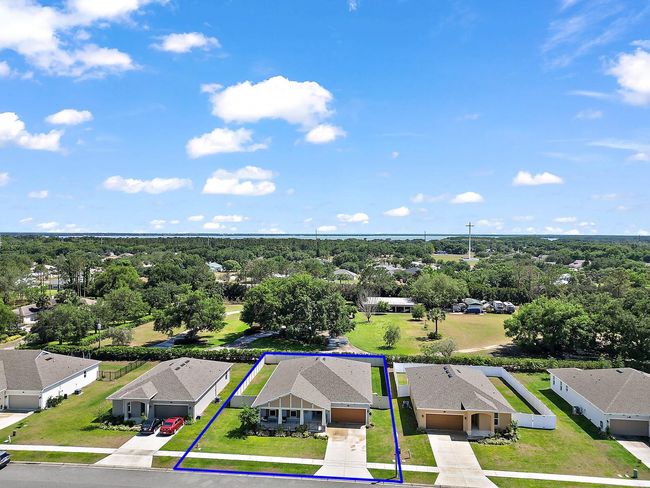 13401 Lake Yale View Loop, House other with 4 bedrooms, 3 bathrooms and null parking in GRAND ISLAND FL | Image 35