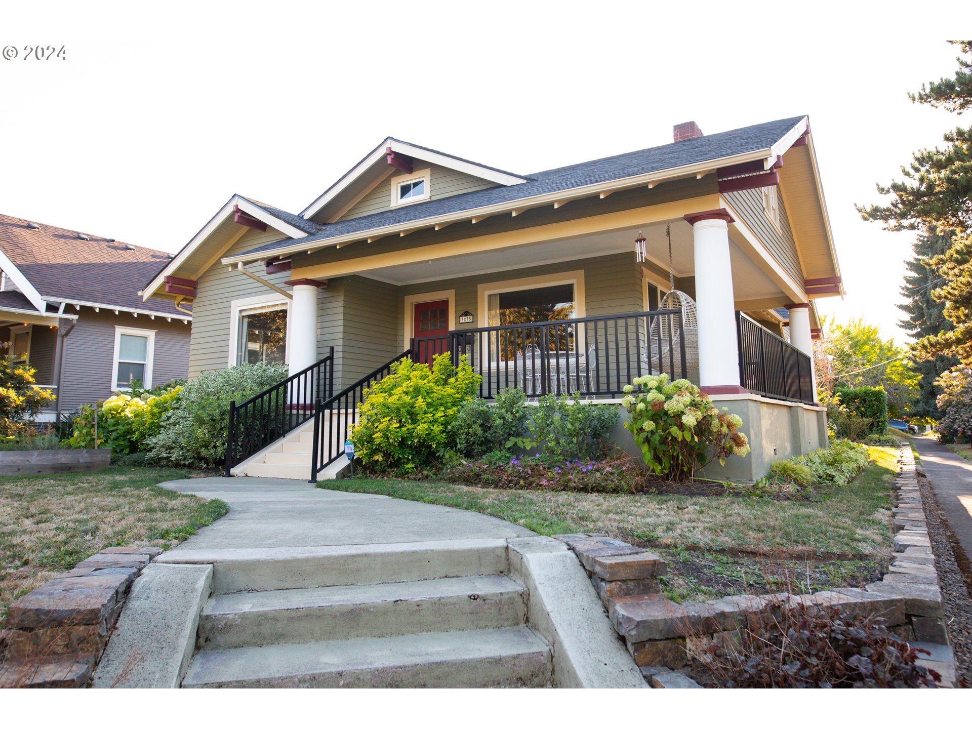 Longview Ave, Portland, OR 97227