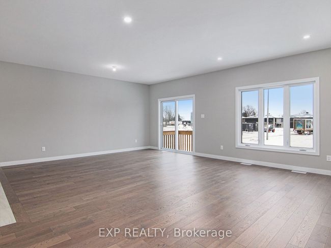 56 Mayer St, House other with 3 bedrooms, 2 bathrooms and 2 parking in Limoges ON | Image 15