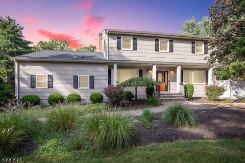 512 Township Line Rd, Hillsborough, NJ, 08844-3861 | Card Image