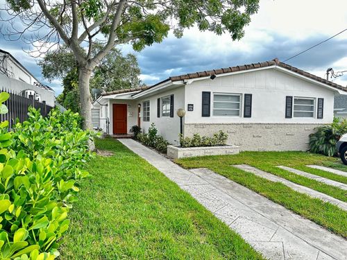 1150 Sw 12th St, Miami, FL, 33129-1827 | Card Image