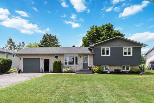 2238 Simms St, Mountain, ON, K0E1S0 | Card Image