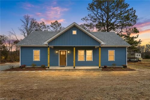 1428 Lynchs Corner Rd, Elizabeth City, NC, 27909-7518 | Card Image