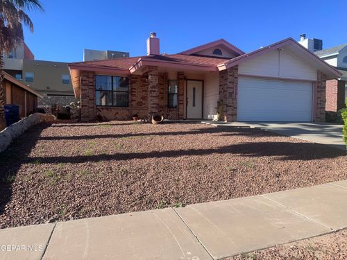 7721 Waterhouse Dr, El Paso, TX, 79912-6903 | Card Image