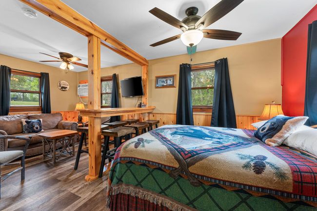 Cabin #7 | Image 60