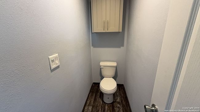 438 County Road 679, House other with 4 bedrooms, 2 bathrooms and null parking in Natalia TX | Image 22