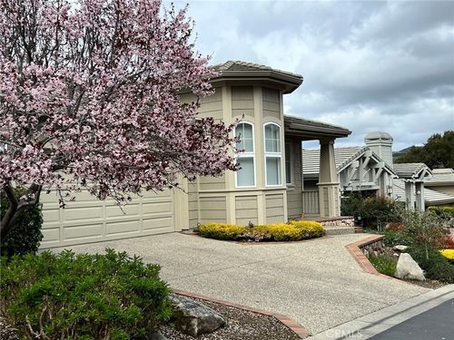 10479 Fairway Ln, Carmel, CA, 93923-8042 | Card Image