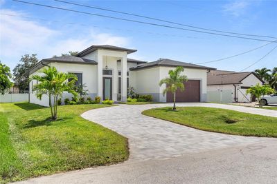 4349 Sw 16th Place, House other with 4 bedrooms, 3 bathrooms and null parking in Cape Coral FL | Image 2