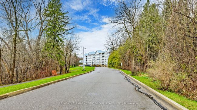 227 - 900 Bogart Mill Trail, Condo with 2 bedrooms, 2 bathrooms and 1 parking in Newmarket ON | Image 46