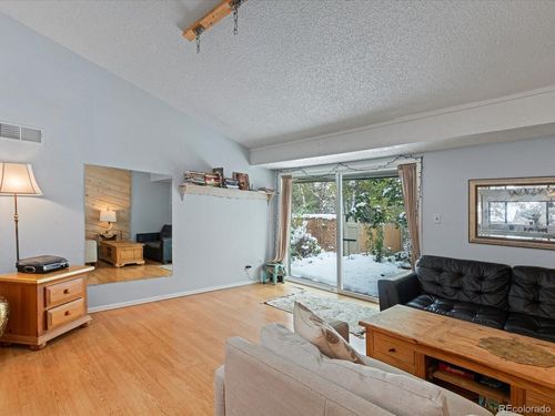 4009 Wonderland Hill Ave, Boulder, CO, 80304-1060 | Card Image