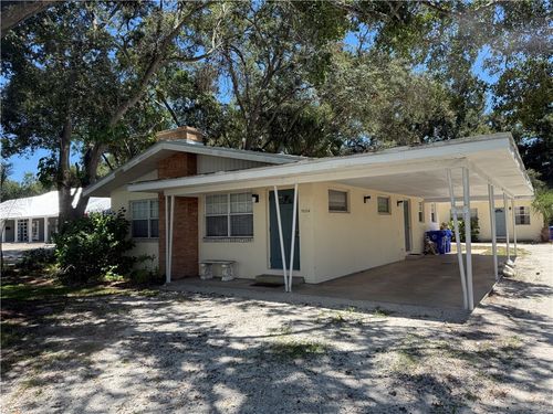 1936 41st Ave, Vero Beach, FL, 32960-2545 | Card Image