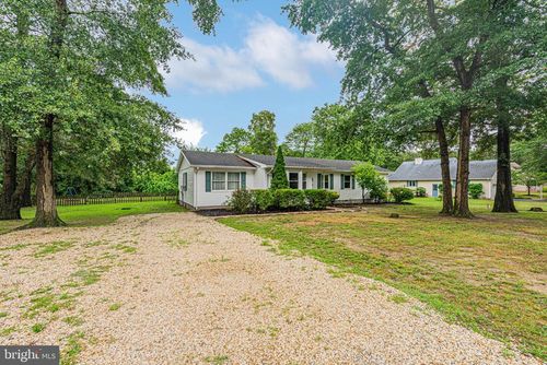 7749 Grace Cir, SEAFORD, DE, 19973-4333 | Card Image