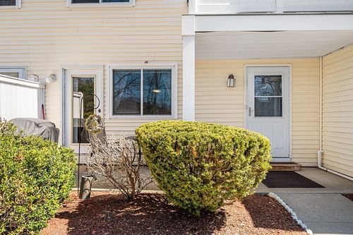 c7-360 Littleton Rd, Chelmsford, MA, 01824 | Card Image