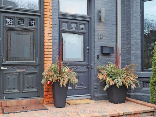 10 Webster Ave, Toronto, ON, M5R1N7 | Card Image