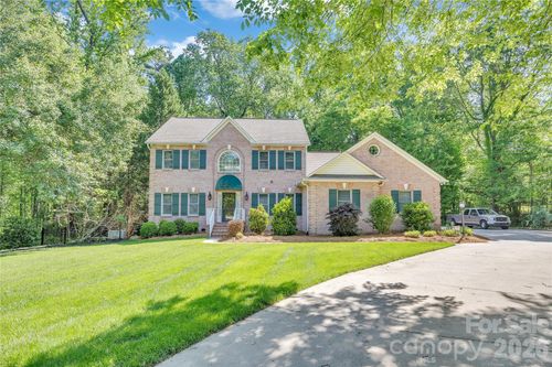 106 Mist Valley Dr, Salisbury, NC, 28146-8351 | Card Image