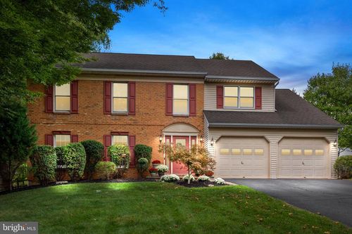 150 Hartford Ln, NEWTOWN, PA, 18940-1673 | Card Image